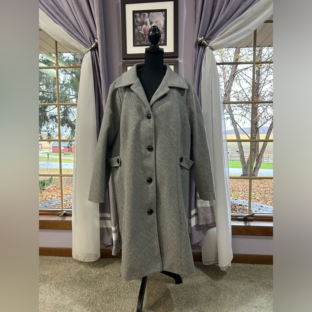 Classic Women's Gray Trench Coat